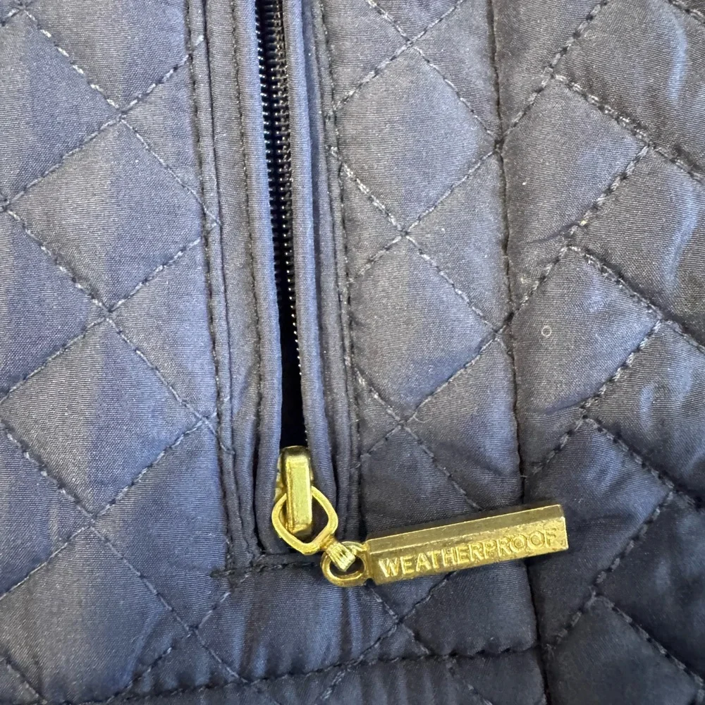 Weatherproof Navy Quilted Vest Women’s Large - Picture 5 of 8